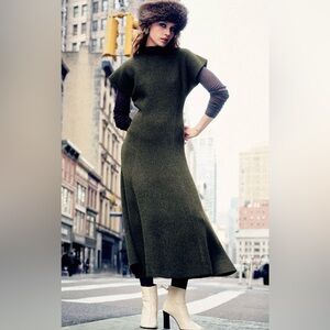 *NWT* Zara Elegant Olive Green Knit Dress